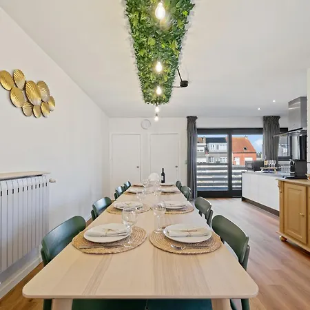 Oostwest - Ruime Woning Met Tuin Nabij 別荘 オステンド